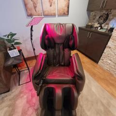 Relaxing spa retreat in downtown Windsor