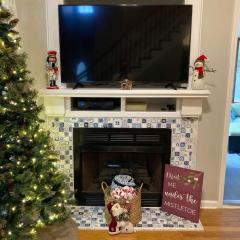 I95 easy Gym Golf Cart FirePit Pet ok