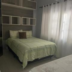 Bela casa com piscina