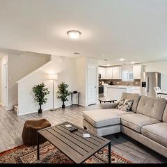 Spacious New Retreat with Office