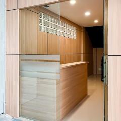 RedDoorz near Exit Toll PIK 2