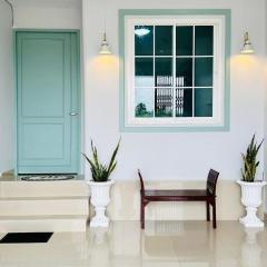 RiverFront 1 2BR 8 Pax 9 Mins to Lee Garden Free Netflix