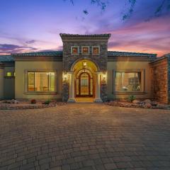 AUTHENTIC SANTA FE STYLE VILLA WITH PANORAMIC VIEWS