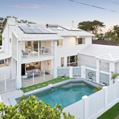 Ocean Villa Prime Bokarina Beach Location with Pool