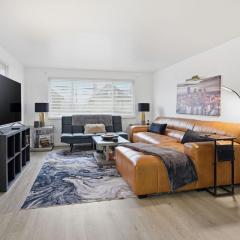 Modern 3-Bedroom Townhouse with Garage Parking in Mt. Lebanon