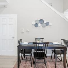 Chick modern Haven Elegant stay with modern views