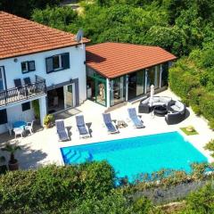 Beautiful Villa Lara with sauna in Imotski
