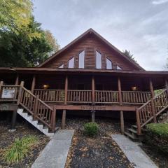 Lumberjack - Pigeon Forge home