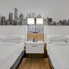 917 Double Queen Near MetLife & American Dream