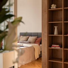 Japandi Old Town Miodowa by VAYA STAYS