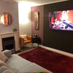 Quiet 2 Bed in Central Wimbledon Sleeps 6