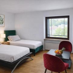 Urban Nest Prime 3BR with Spacious Hall & Kitchen apartment