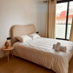 Quiet, Sunny Studio 3 min CFC - Self-Check-In