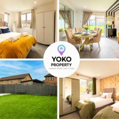 Keaton House - Close to City Centre - Free Parking, Spacious Garden, Fast Wifi and Smart TV by Yoko Property