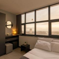 Convenient Budget Sunderland Studio with Views