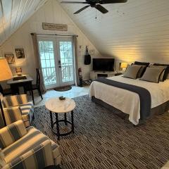 Saugatuck Studio Walk to Downtown and Waterfront