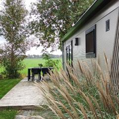 FEAN nature lodge, slow living aan de rand van het veen - nabij unieke natuurgebieden Fochterloërveen, Drents Friese Wold en UNESCO gevangenisdorp Veenhuizen - met gratis gebruik van 4 fietsen