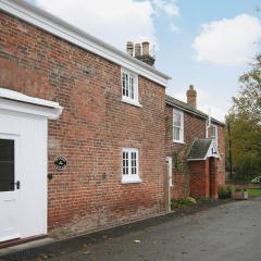 Granary Cottage - E5626