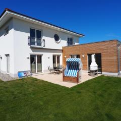 Holiday Home Ferienvilla in Hohenkirchen mit Privatem Pool Birdieweg 11a by Interhome