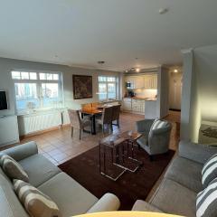 Apartment Wohnung in Wenningstedt-Braderup mit Terrasse by Interhome