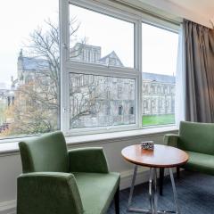 Winchester Wessex Hotel by Sunday