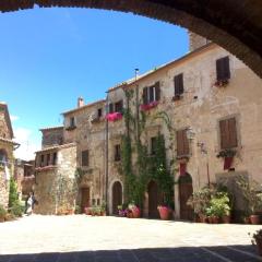 Apartment Hochwertige Wohnung im Turm-Schlösschen by Interhome