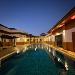 Jin Pool Villa