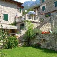 Apartment mit Blick auf das Wasser by Interhome