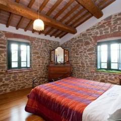 Apartment Leonardo in Vitolini by Interhome