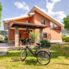 Holiday Home Domus Andrea und Carolina by Interhome