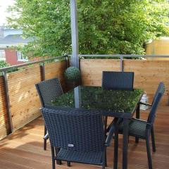 Apartment Schiefer Blick- Wohnung mit Terrasse und Balkon by Interhome