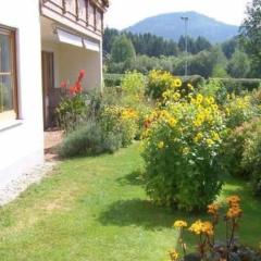 Apartment Appartement mit Terrasse- Garten und Grill by Interhome