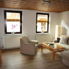 Apartment Gästehaus Tröbs by Interhome