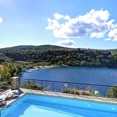 Seafront luxury retreats - Villa Alex and Villa Argyri