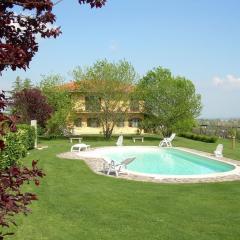 Apartment Wohnung 'Sunflower' mit Privatparkplatz by Interhome