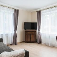 Private 120m2 House with 1000m2 Garden for 8 Guests