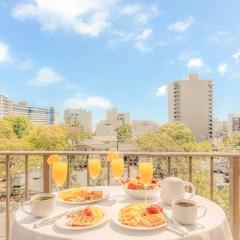 New | Modern 1 Bedroom Retreat | Pool | Balcony | Recently Remodeled