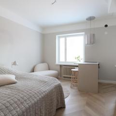 Remontoitu yksiö lähellä Helsingin keskustaa