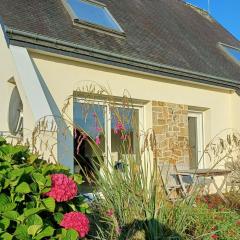 Holiday Home Komforthaus mit Traumgarten und Meerblick by Interhome