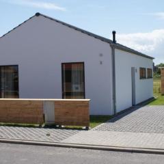 Holiday Home Strandnahes Ferienhaus mit Terrasse und Stellplatz by Interhome