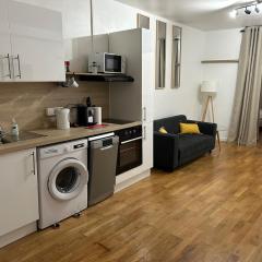 T2 Apartment in Toulon Center