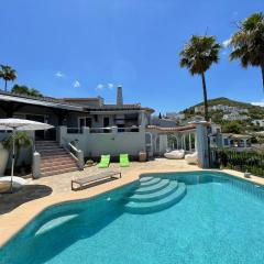 Holiday Home Finca mit Pool und Panoramablick in Monte Pego by Interhome