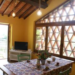 Holiday Home Sunset Barga Toskana kürzlich renoviert by Interhome