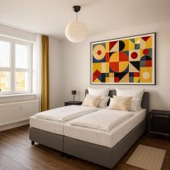 CITI Homes - 3BR, 6 Beds, TV, Kitchen near Bauhaus & Meisterhäuser