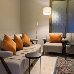 شقه مودرن فندقيه دخول ذاتي مطبخ منفصل