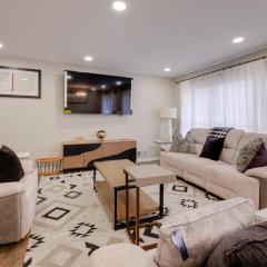 Great for Gatherings! Modern Lanham Duplex