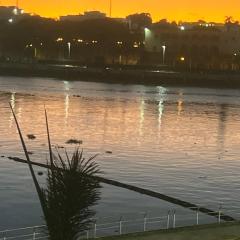 Despierta con Vista al Río, a Pasos de la Zona Colonial