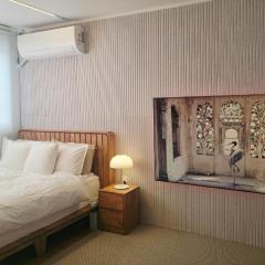 Ansan Minimal Studio