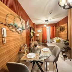 Modern 1BR Condo in Pasay With Balcony City View Free Swimming Pool Near NAIA Airport, PICC, CCP, MOA