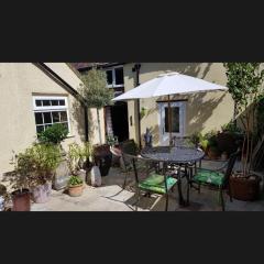 The Old Hanging Gate Inn